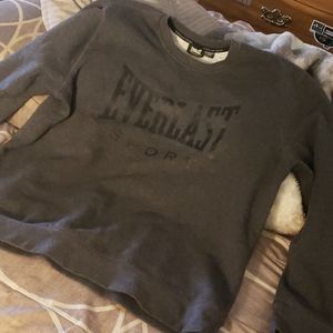 Everlast sweater